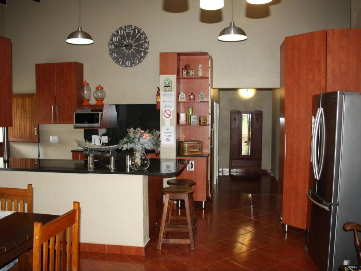 Jelani Guest House 화이트 리버 외부 사진
